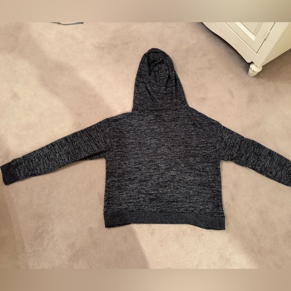 GAP Women's Hooded Pullover Sweater - Picture 7 of 10